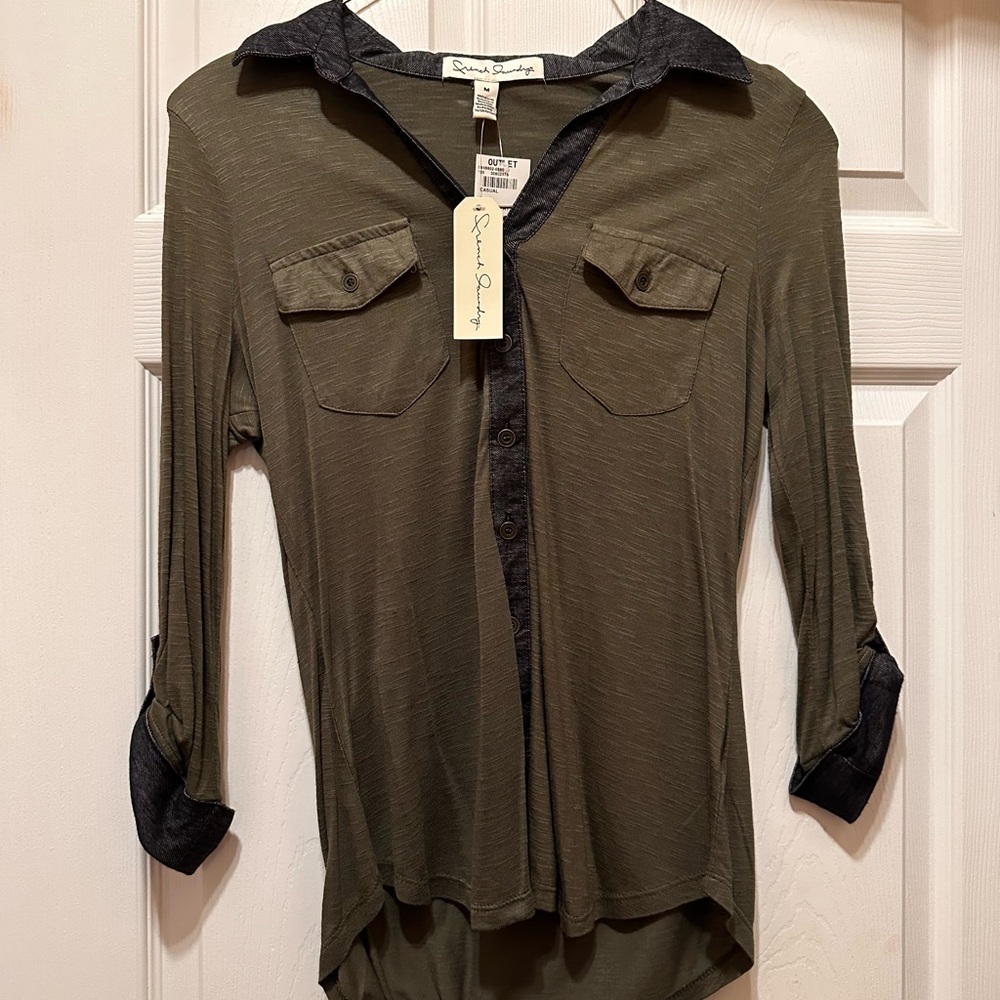 New never worn Olive and blue long sleeve shirt.